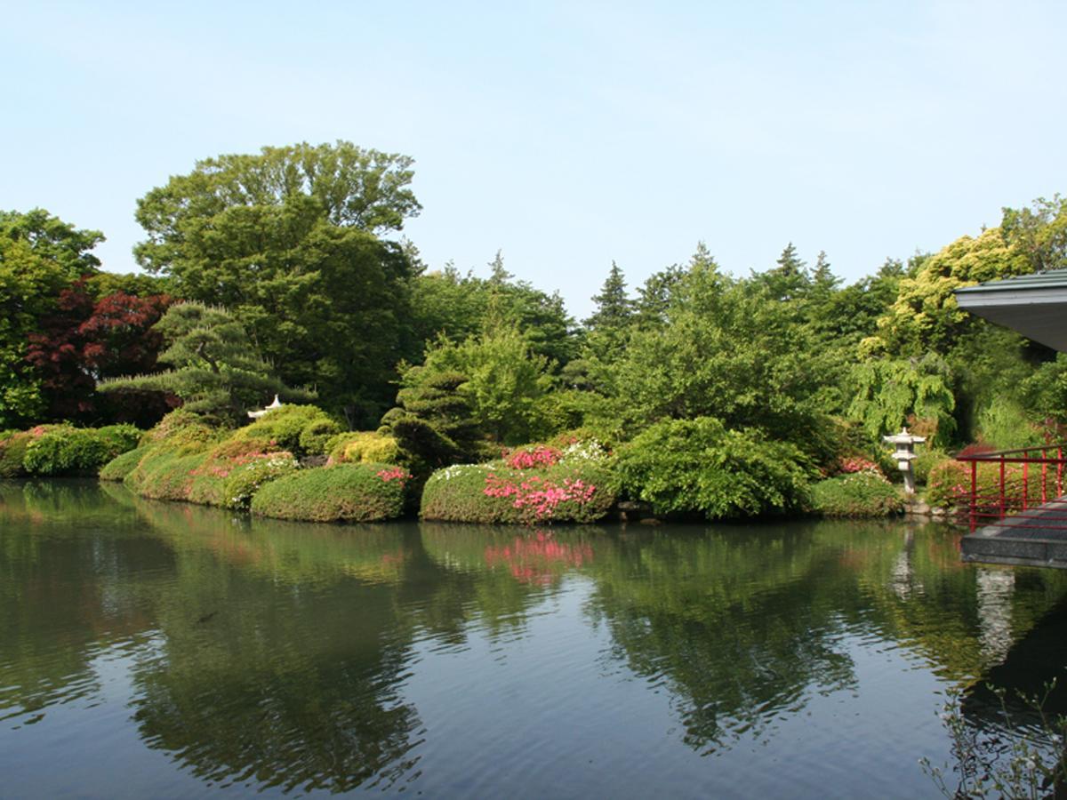 Hotel Garden Palace Kumagaya Bagian luar foto