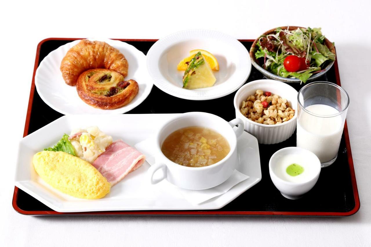 Hotel Garden Palace Kumagaya Bagian luar foto
